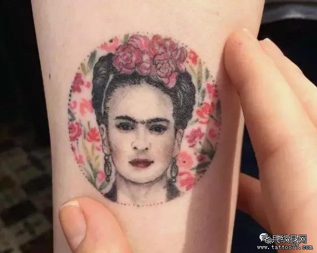 我猜这个象征团圆的「圆形纹身」，你一定会喜欢~！