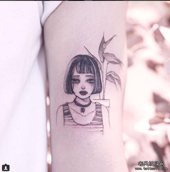 手臂小清新女孩植物纹身