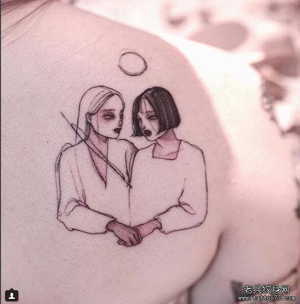 背部小清新女孩闺蜜文身