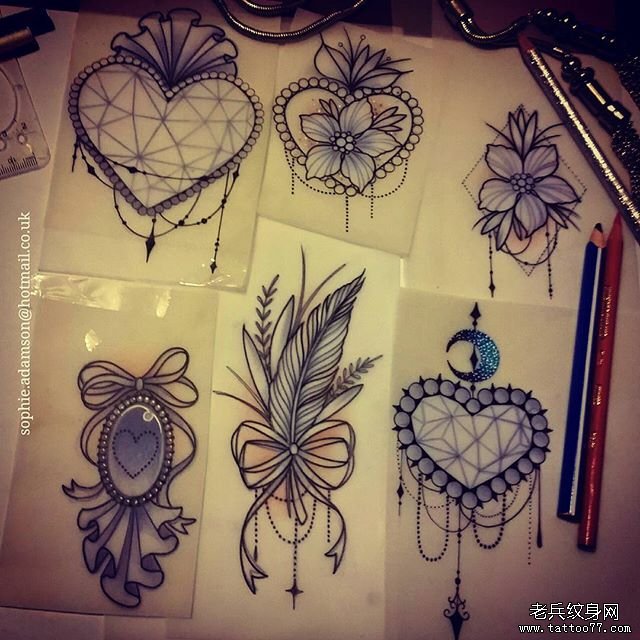 羽毛爱心钻石纹身手稿