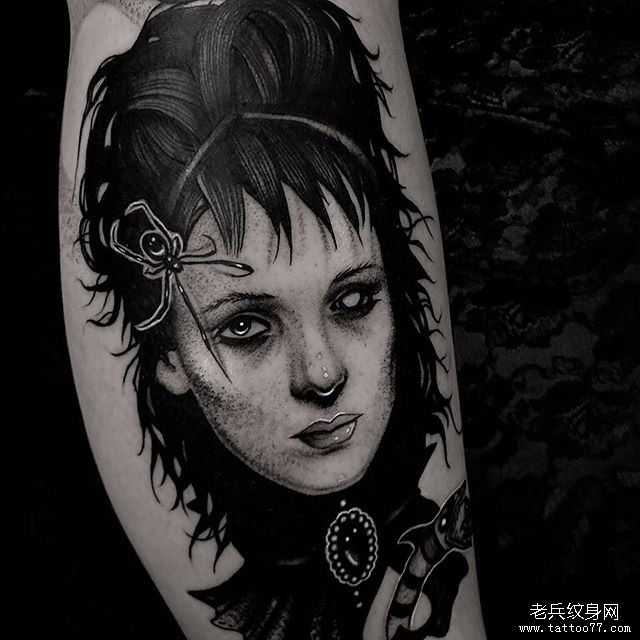 暗黑女郎纹身