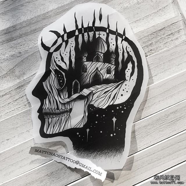 黑灰头城堡纹身