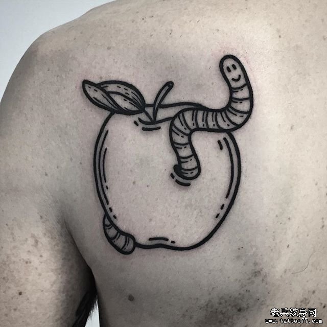 后背个性线条苹果纹身图案