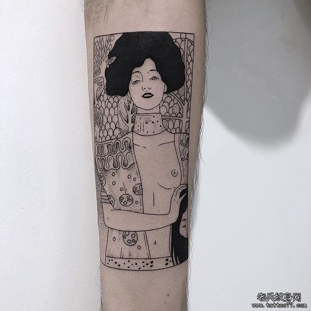 手臂线条暗黑女郎