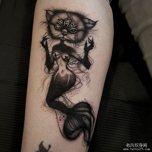 暗黑猫咪美人鱼纹身