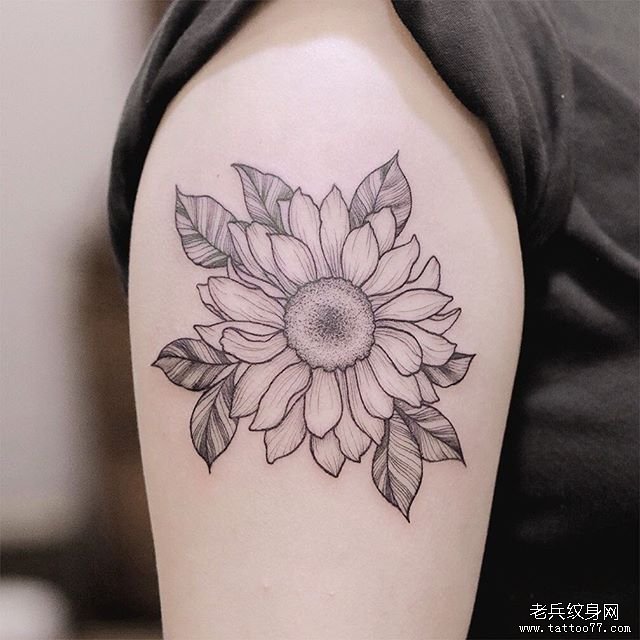 大腿黑灰向日葵纹身