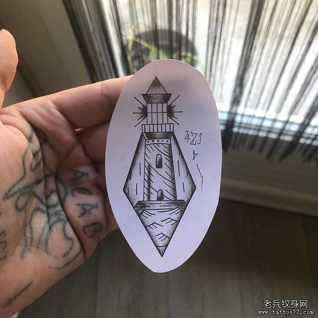 黑灰灯塔纹身手稿