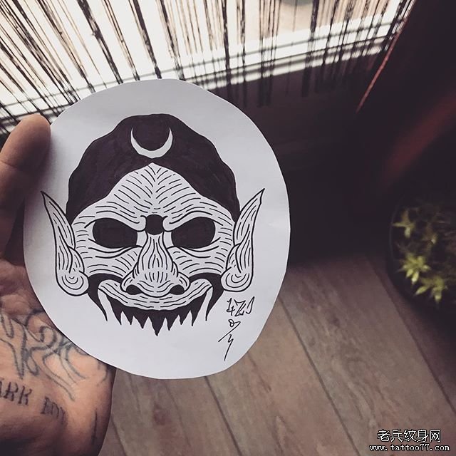 恶魔月亮纹身手稿