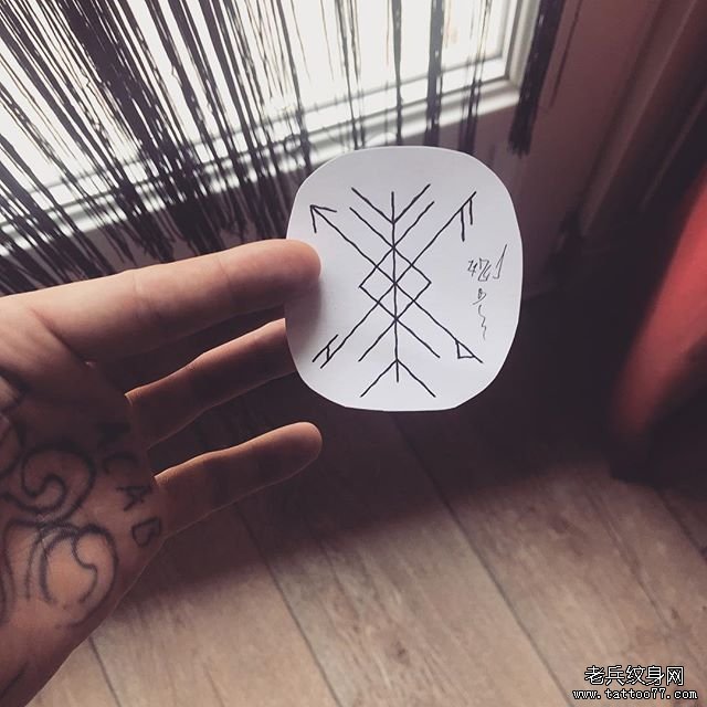 几何线条纹身手稿