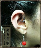 本店穿耳环（打耳洞）作品