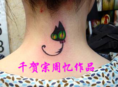 可爱女生后颈图腾猫咪纹身图片