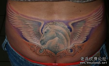 独角兽纹身图案：腰部彩色独角兽翅膀纹身图案纹身图片