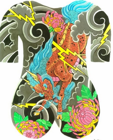麒麟纹身图案：满背彩色麒麟菊花纹身图案纹身图片