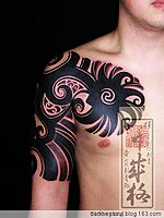 日本纹身师半胛图腾纹身作品