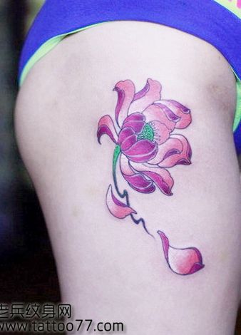 唯美性感的腿部莲花纹身图案