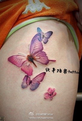女生腿部好看的彩色蝴蝶纹身图案