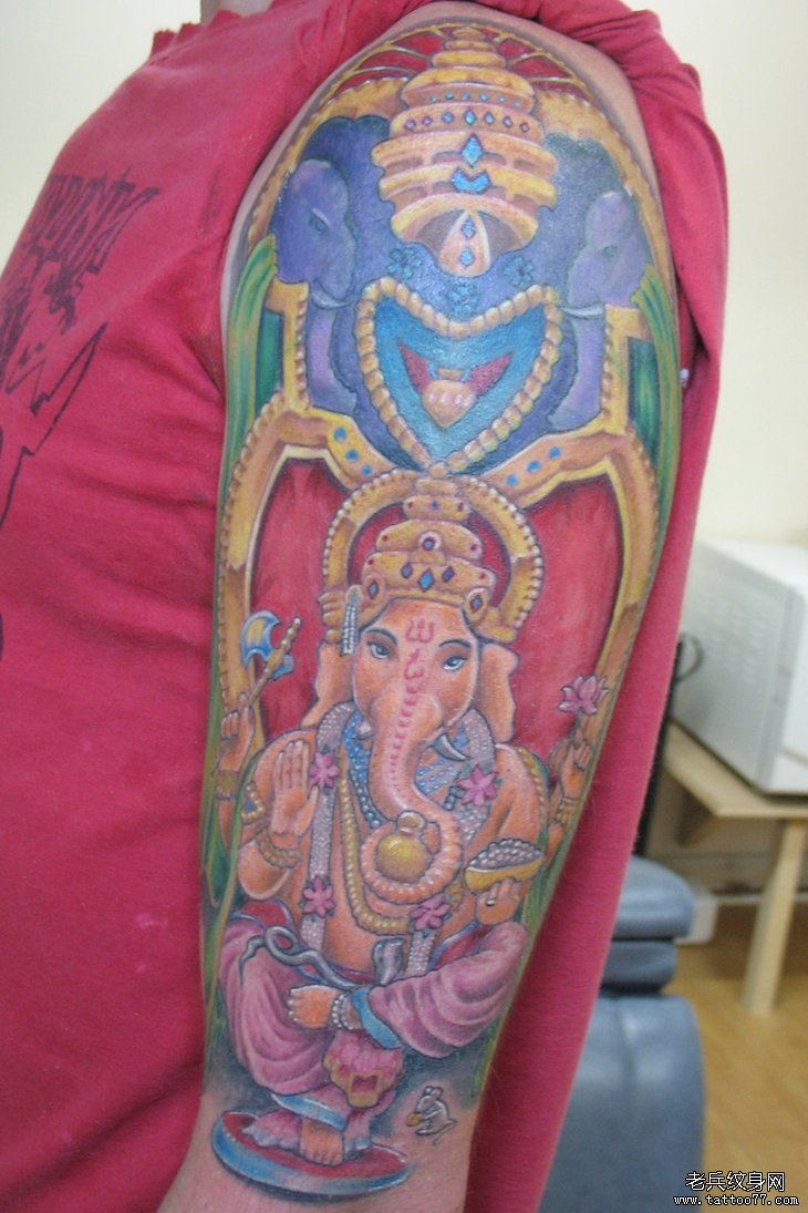 Ľţǿ˷ϰ ҵһڰ״ ζţʱƣƻ򵥵ؿһɫĻҡ ⱾǿԱGaneshһԶ壬ǿӰʹõҵĸɫʡ [Դ]