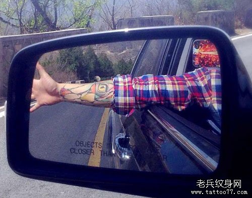 以纹会友:北京男孩子龙纹身背后故事