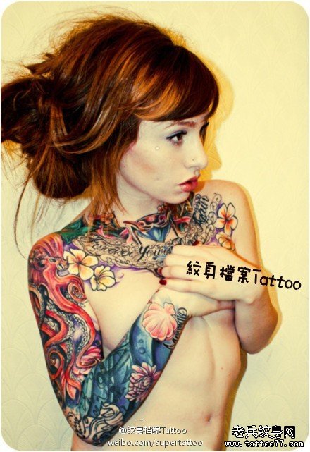 ɫtattoo girlͼ